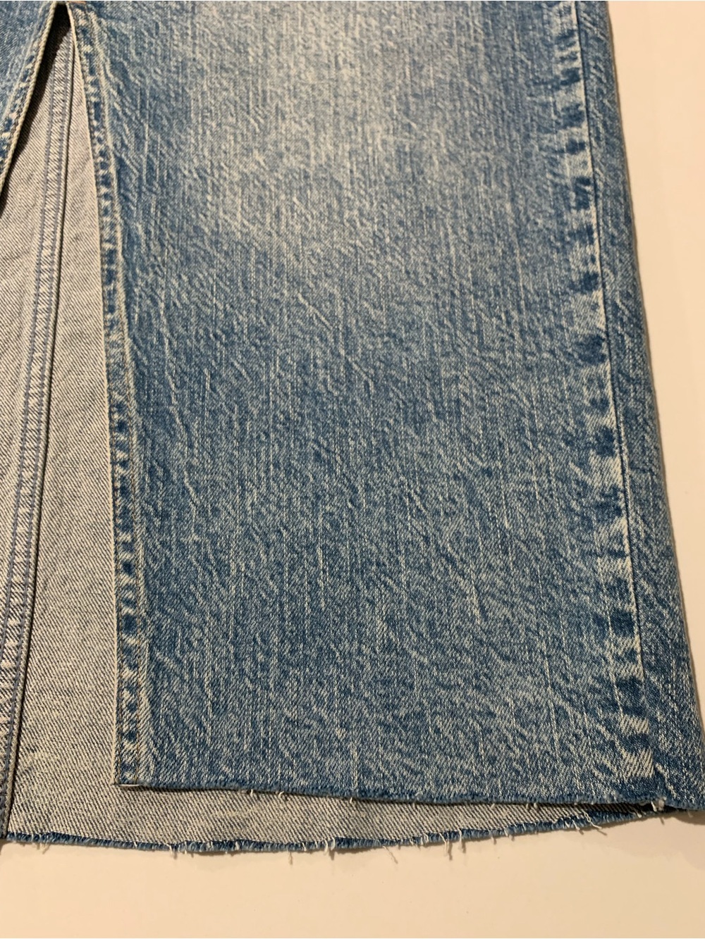 GAP Light Blue Wash Denim Pencil Skirt, Raw Hem Front Slit Western Boho Tall 6T - Picture 9 of 16